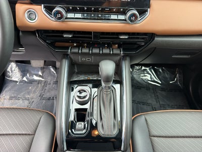 2024 GMC Canyon 4WD AT4