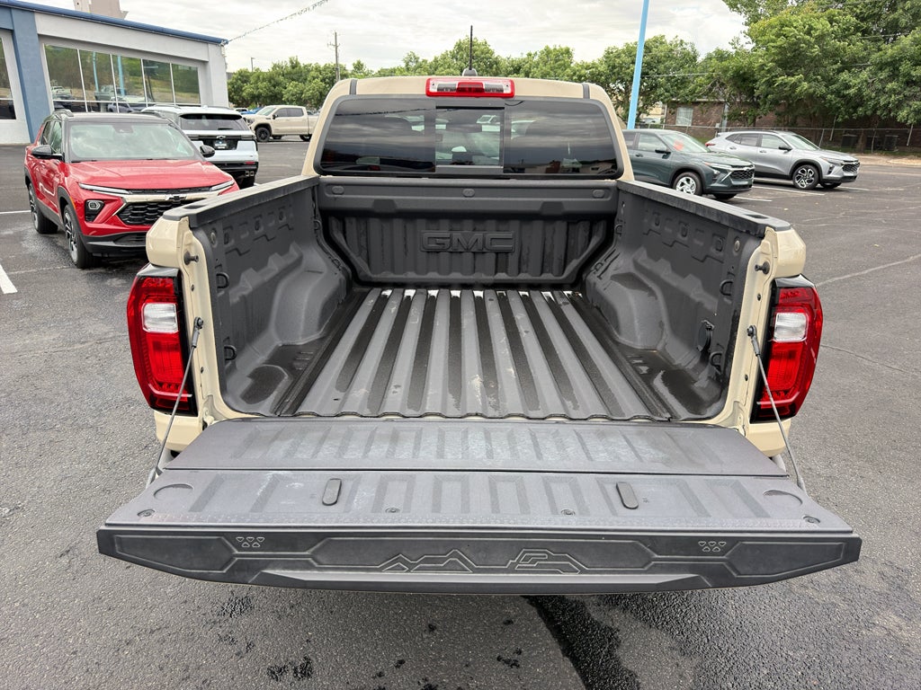 2024 GMC Canyon 4WD AT4
