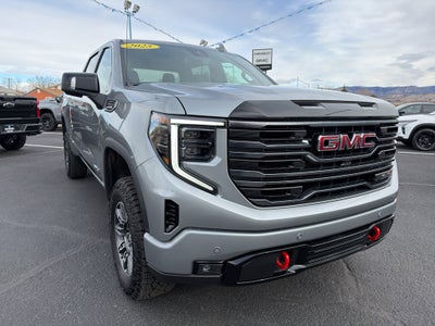 2025 GMC Sierra AT4