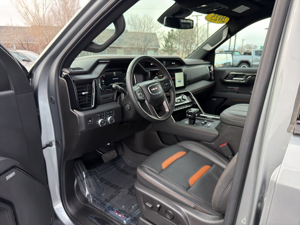 2025 GMC Sierra AT4