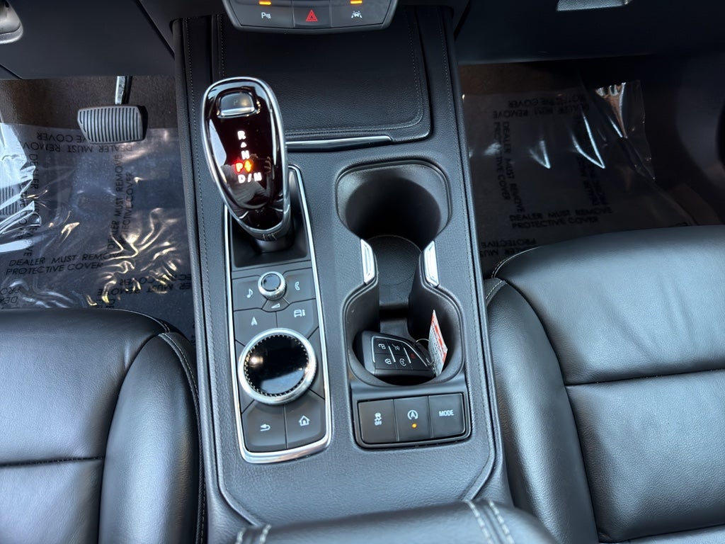 2024 Cadillac XT4 AWD Premium Luxury