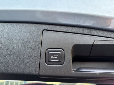 2024 Cadillac XT4 AWD Premium Luxury