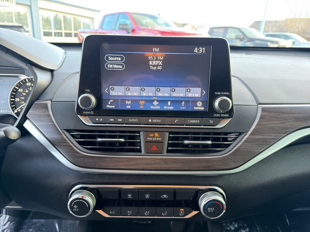 2024 Nissan Altima 2.5 SV