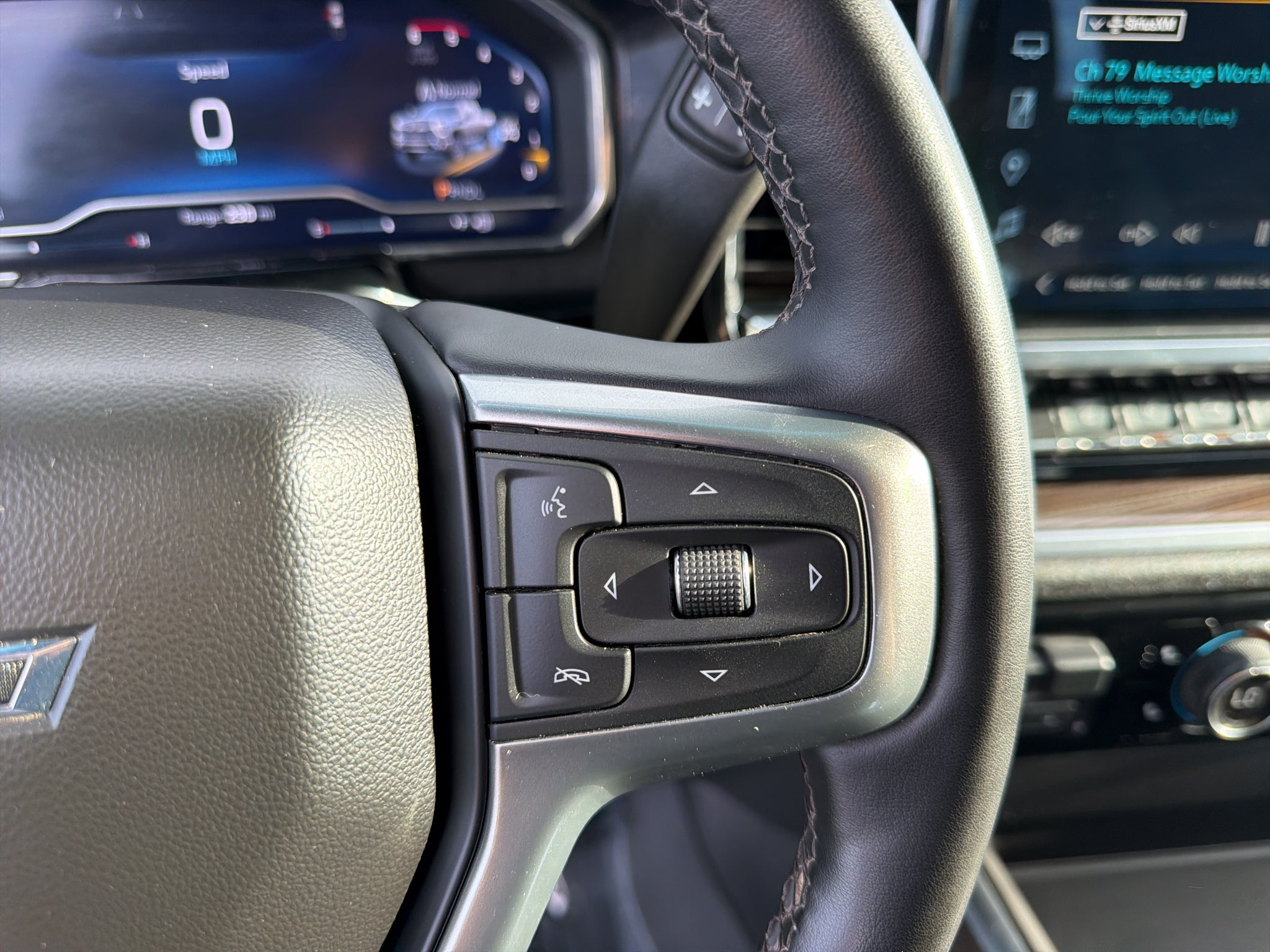 2024 Chevrolet Silverado LT
