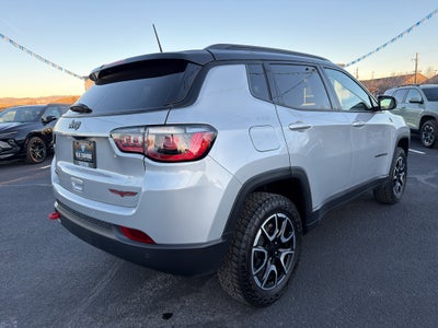2024 Jeep Compass Trailhawk