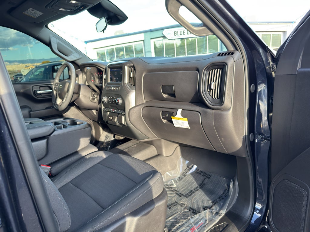 2024 Chevrolet Silverado Custom Trail Boss