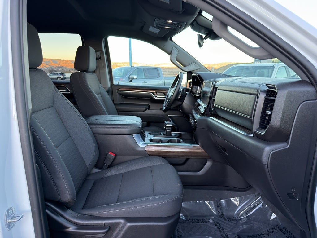 2023 Chevrolet Silverado LT Trail Boss