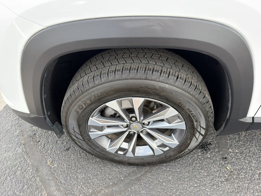 2025 Chevrolet Equinox AWD LT