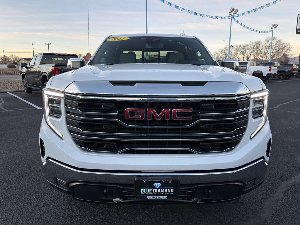 2022 GMC Sierra SLT