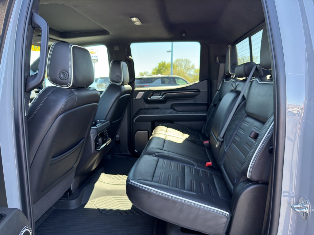 2025 GMC Sierra AT4X