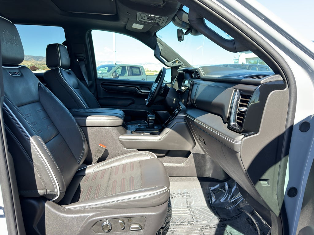 2025 GMC Sierra AT4X