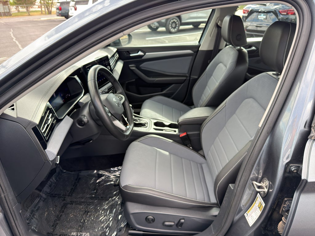 2025 Volkswagen Jetta SE