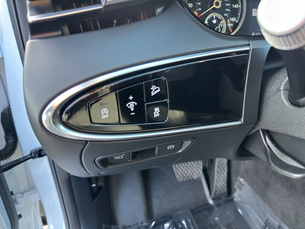 2025 Genesis GV70 2.5T