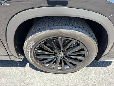 2025 Toyota Highlander XSE