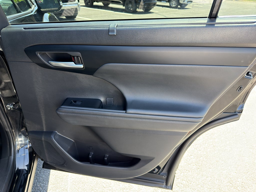 2025 Toyota Highlander XSE