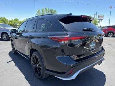 2025 Toyota Highlander XSE