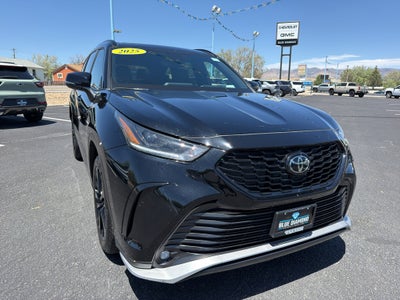 2025 Toyota Highlander XSE